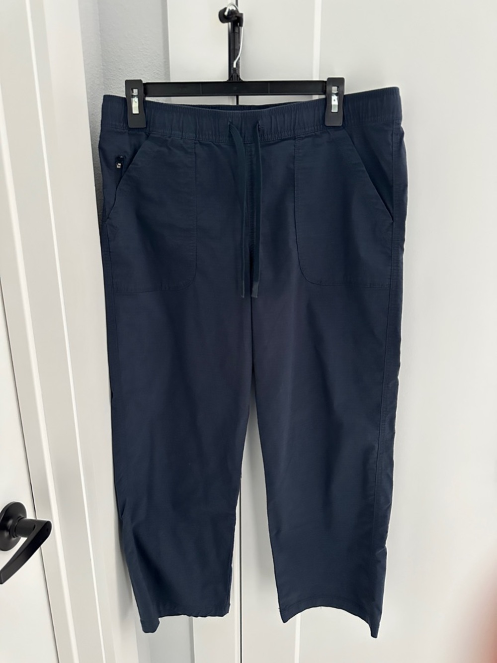 Title Nine Women's Navy Cropped Drawstring Pants